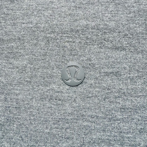 Lululemon Every Moment Short *3.5" in Heathered Mod Medium Grey / Slate - Picture 6 of 8